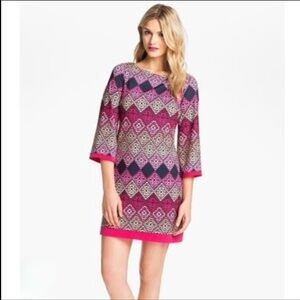 Eliza J Woman’s Multicolor Bell Sleeves Diamond Print Jersey Shift Dress Size 6